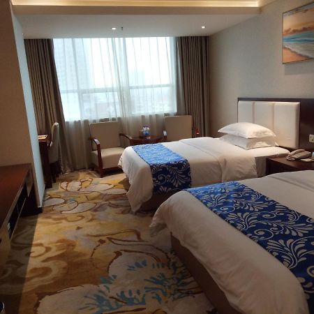 Guangxi Hawaii International Hotel Nanning Bagian luar foto