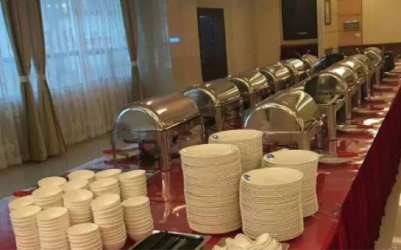 Guangxi Hawaii International Hotel Nanning Bagian luar foto