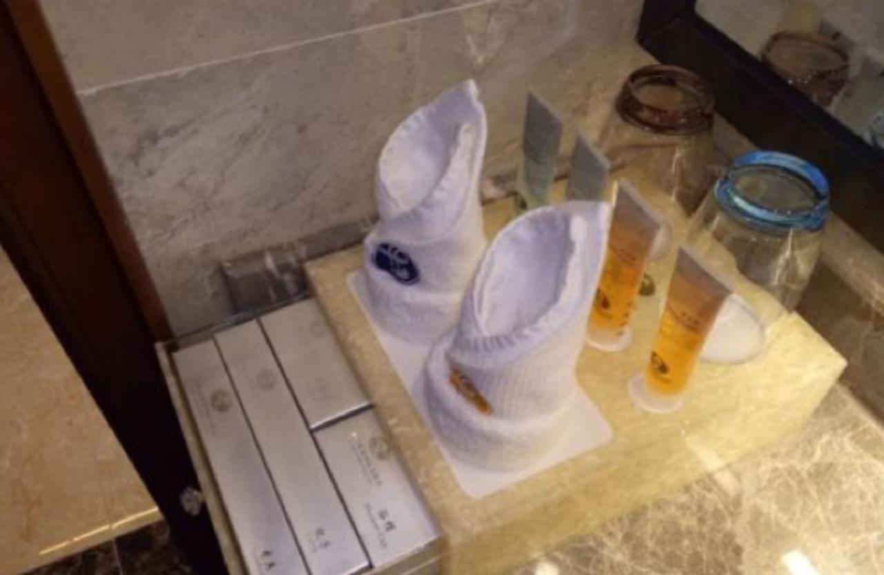 Guangxi Hawaii International Hotel Nanning Bagian luar foto